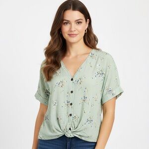 a.n.a Floral Blouse - Soft Green